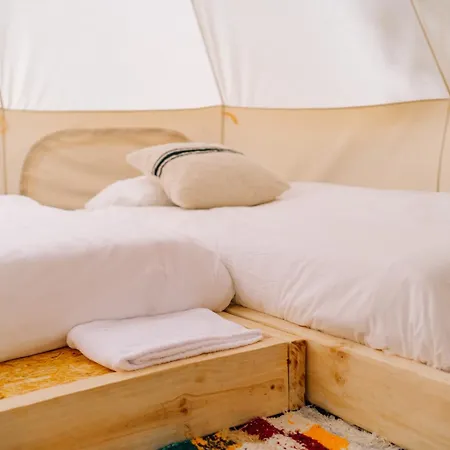 Campo de lujo Glamping Zone La Pinilla *