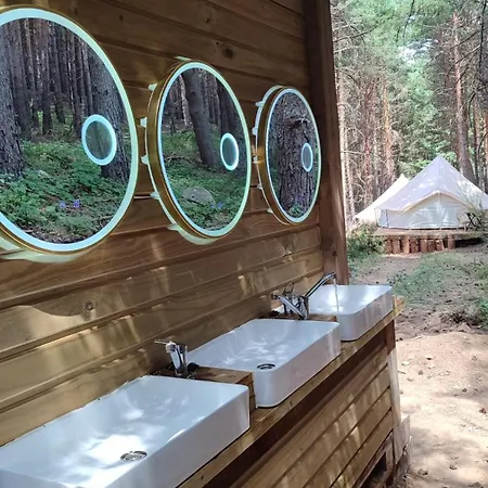 Campo de lujo Glamping Zone La Pinilla *