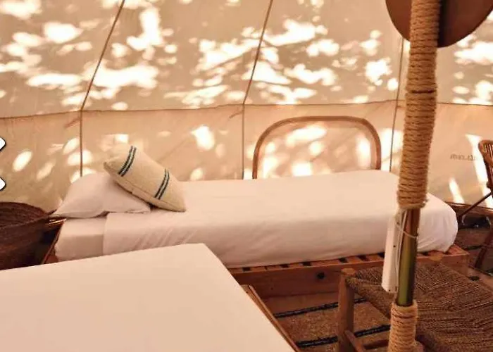 Luxury tent Glamping Zone La Pinilla